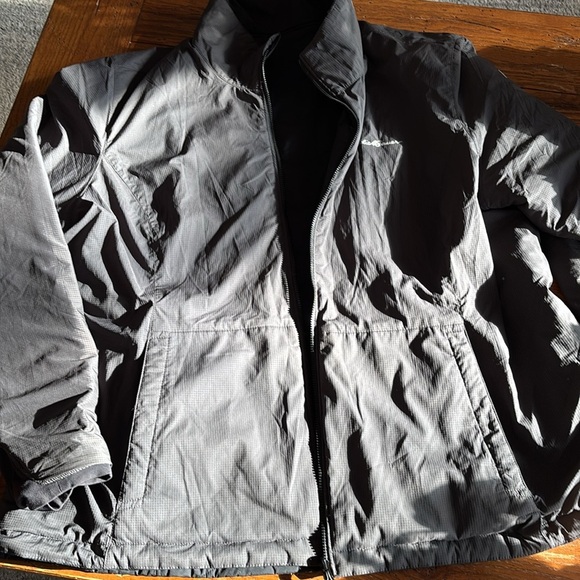 Eddie Bauer First Ascent T2XL Reversible Jacket Women’s Black Quilted Size XL - Picture 10 of 15